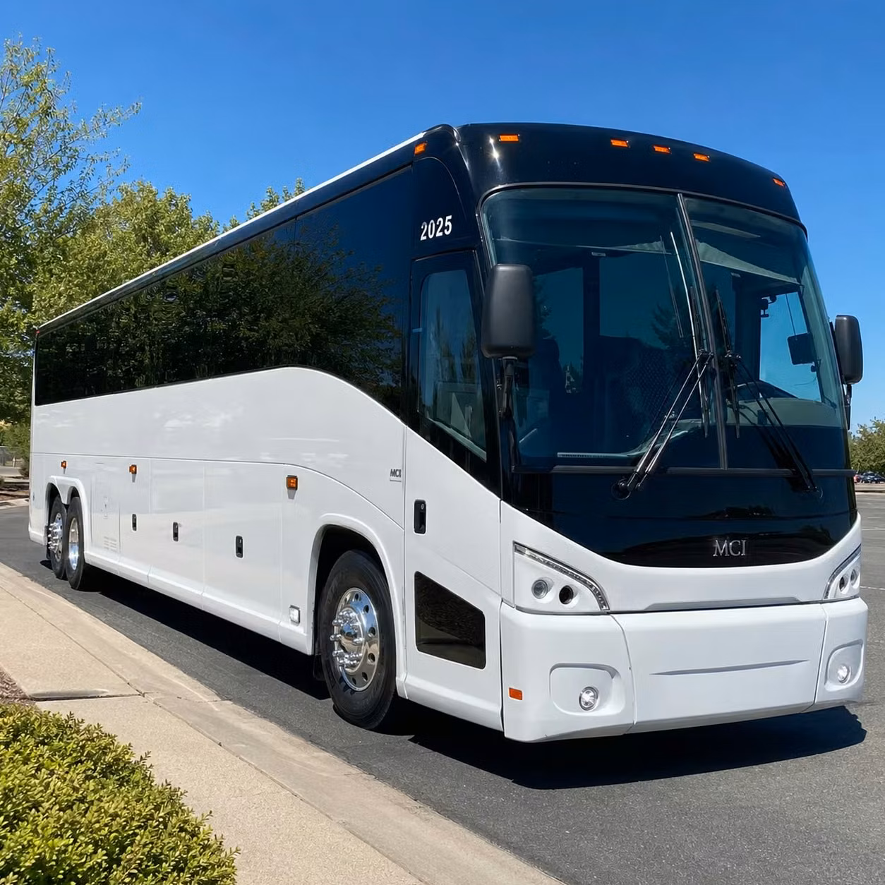 charter bus rentals to state farm stadium for cardinals fiesta bowl and super bowl events